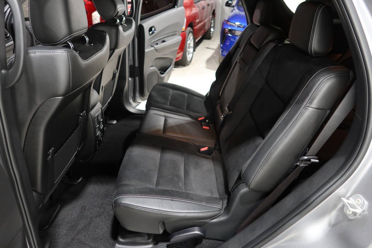 Used 2021 Dodge Durango SRT w/ Technology Group AWD/4WD image 17