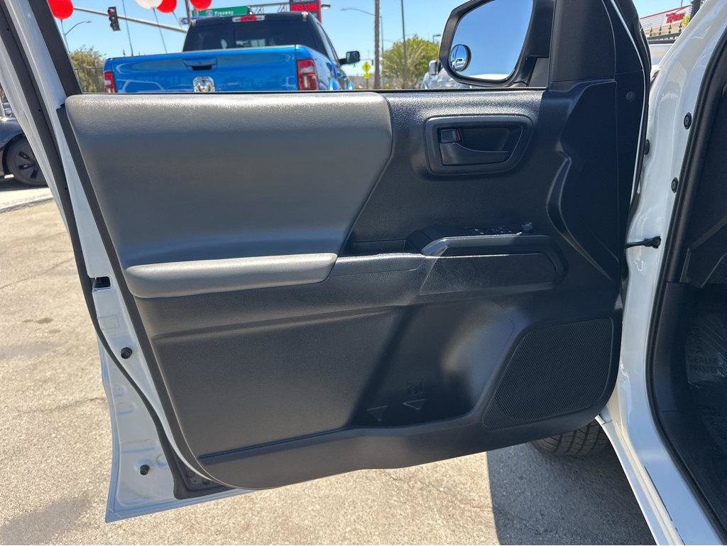 Used 2020 Toyota Tacoma SR RWD image 15