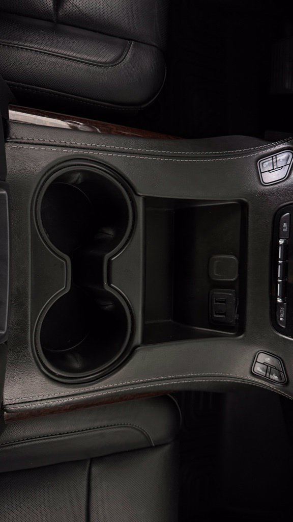 Used 2020 GMC Yukon SLT AWD/4WD image 27
