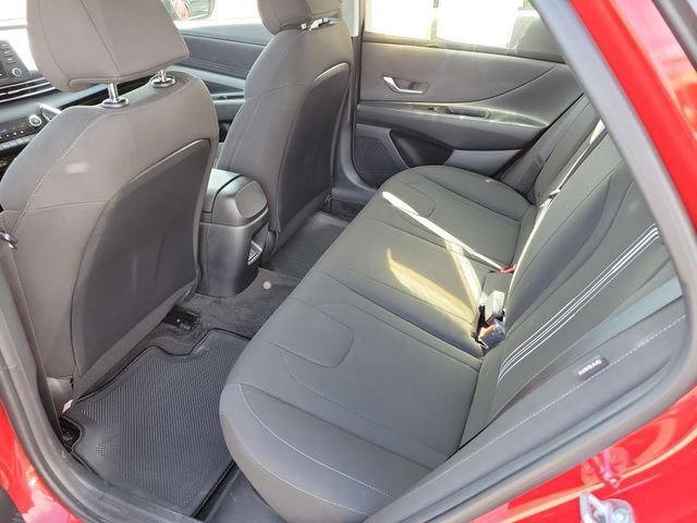 Certified 2025 Hyundai Elantra Blue image 19