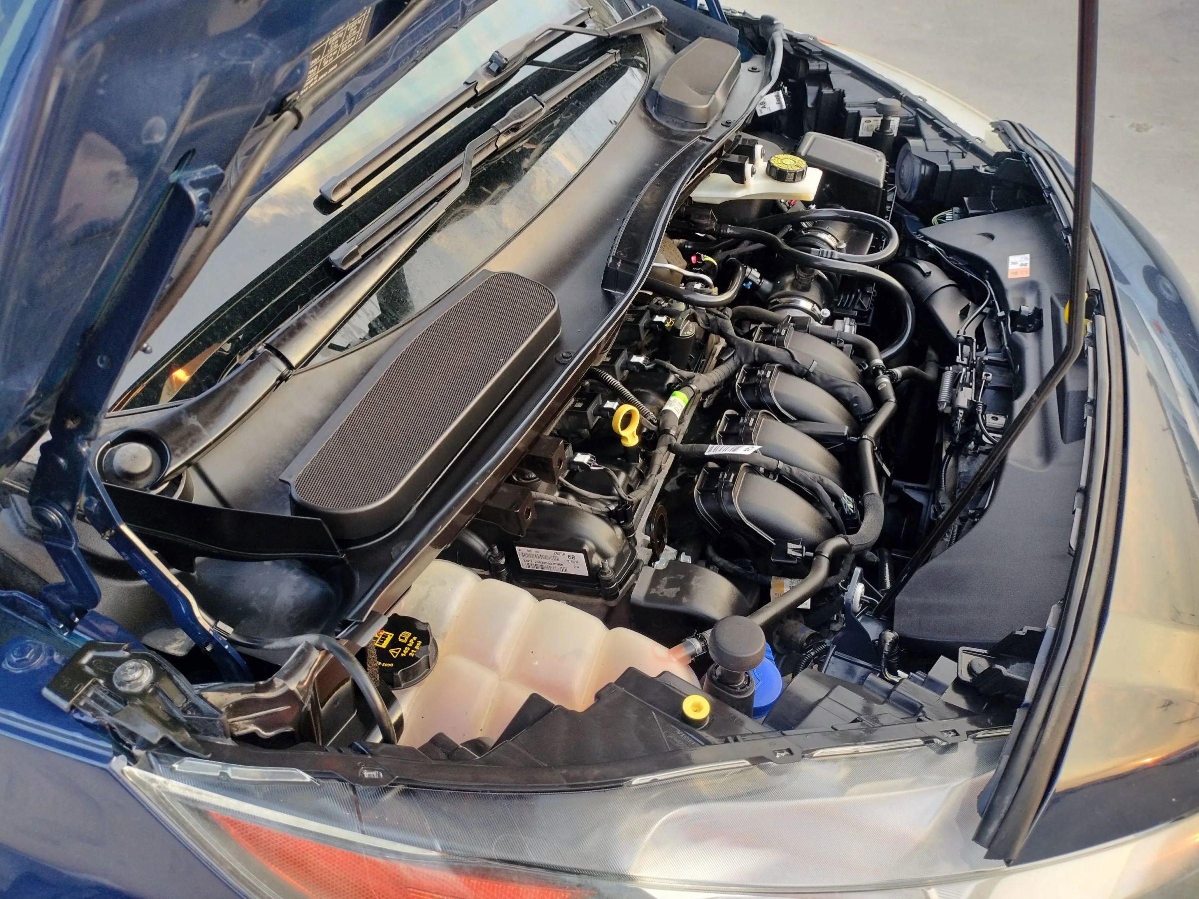 Used 2021 Ford Transit Connect XL image 19