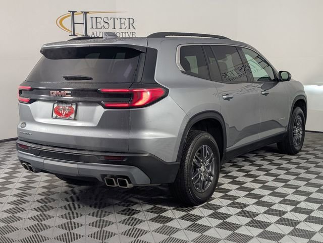 Used 2025 GMC Acadia Elevation image 7