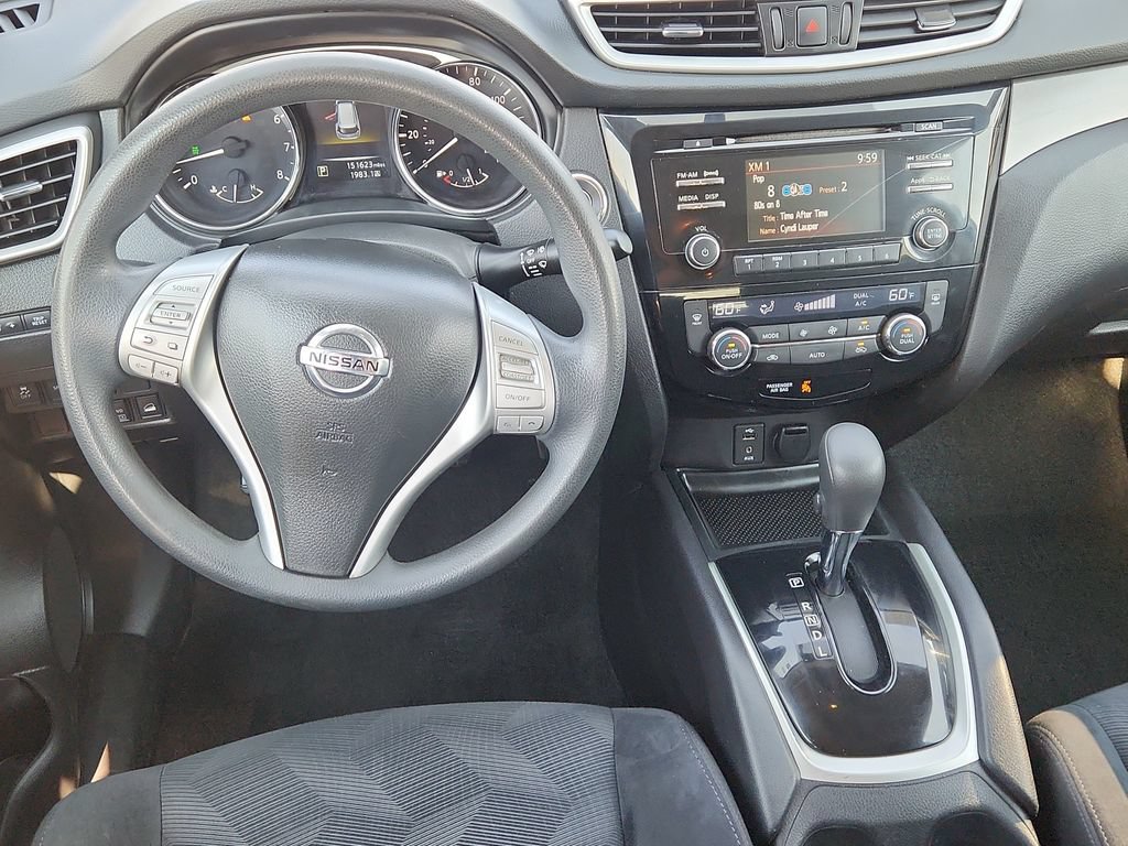 Used 2014 Nissan Rogue SV AWD/4WD image 11