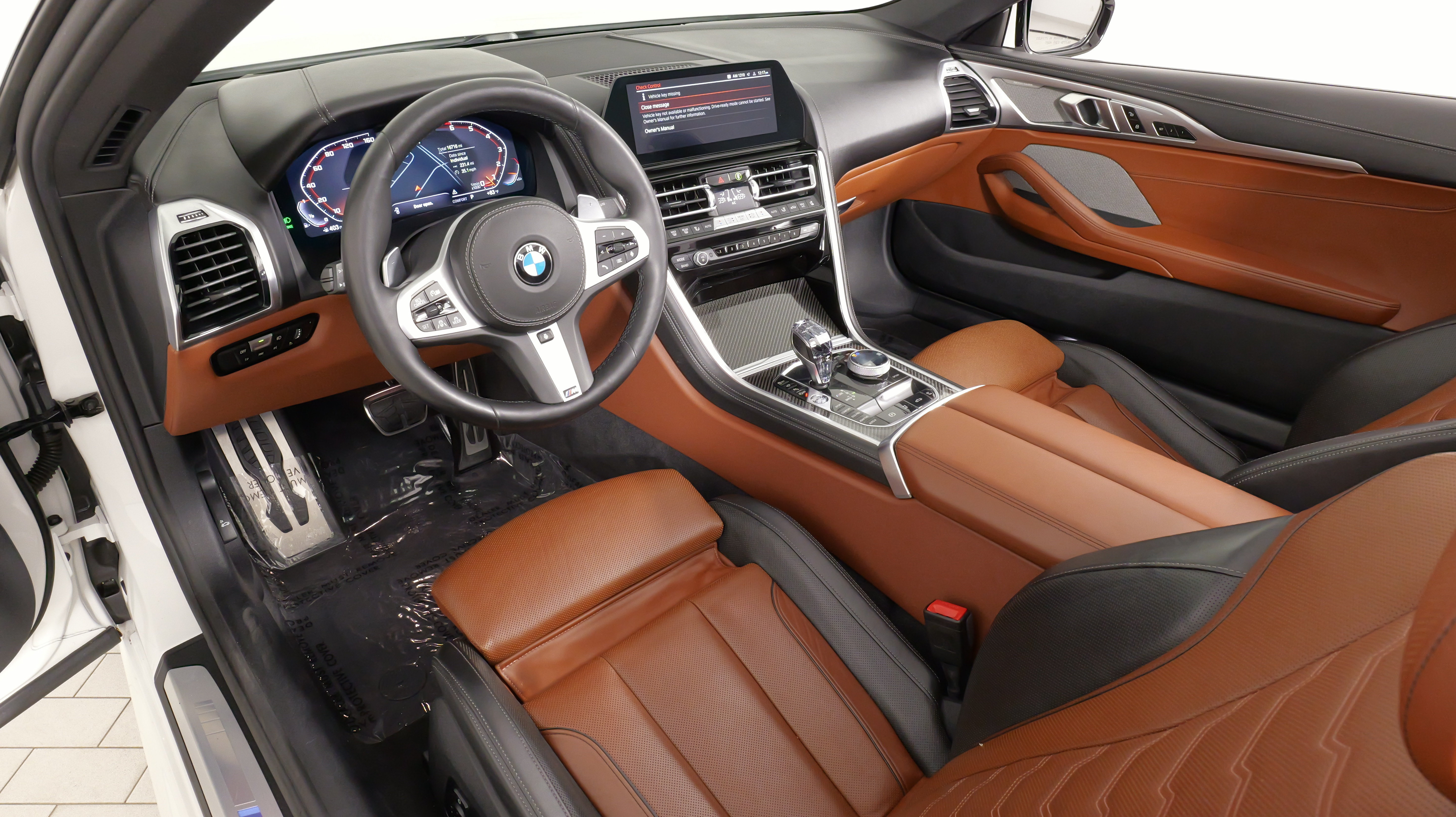 Used 2022 BMW M850i xDrive Convertible AWD/4WD image 29
