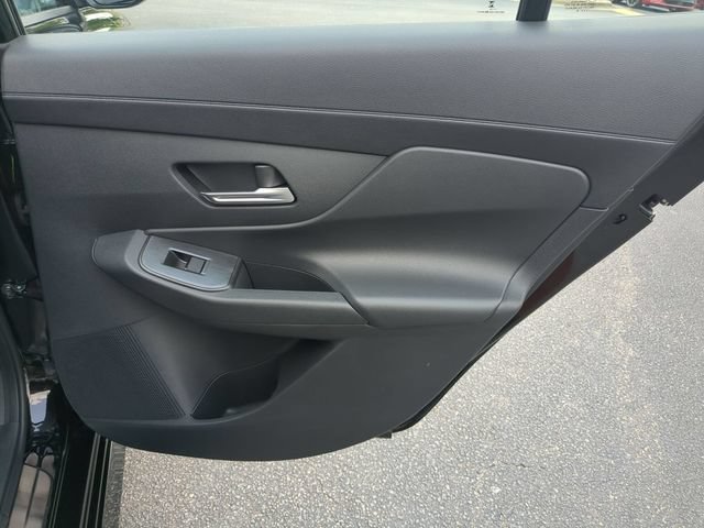 New 2026 Nissan Sentra SR w/ Floor Mat Package FWD image 27