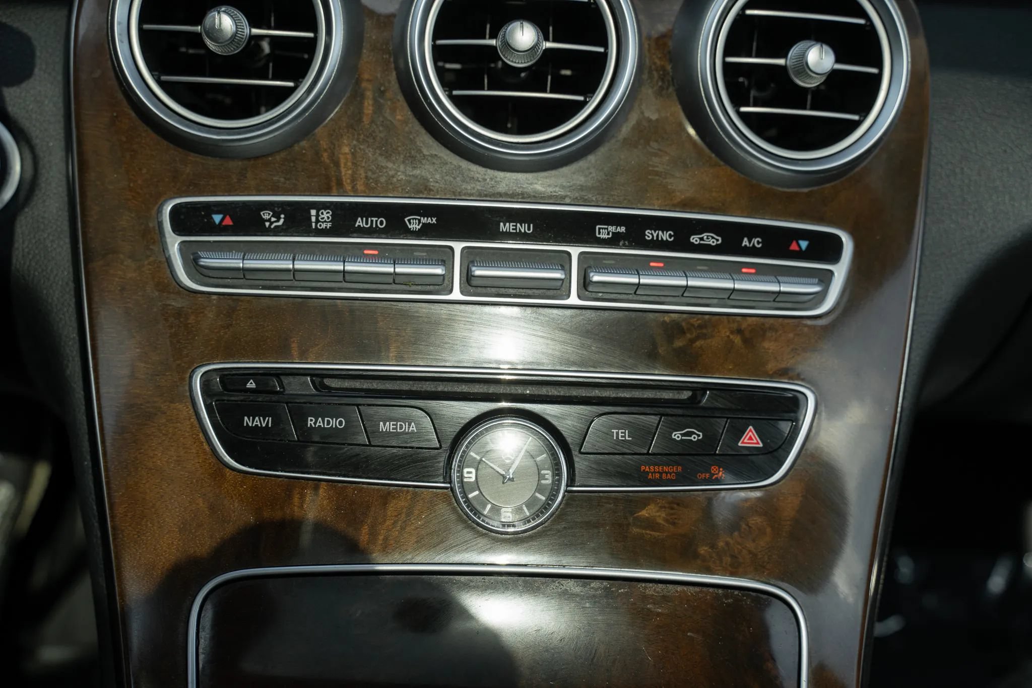 Used 2015 Mercedes-Benz C 300 4MATIC Sedan w/ Premium 1 Package image 25