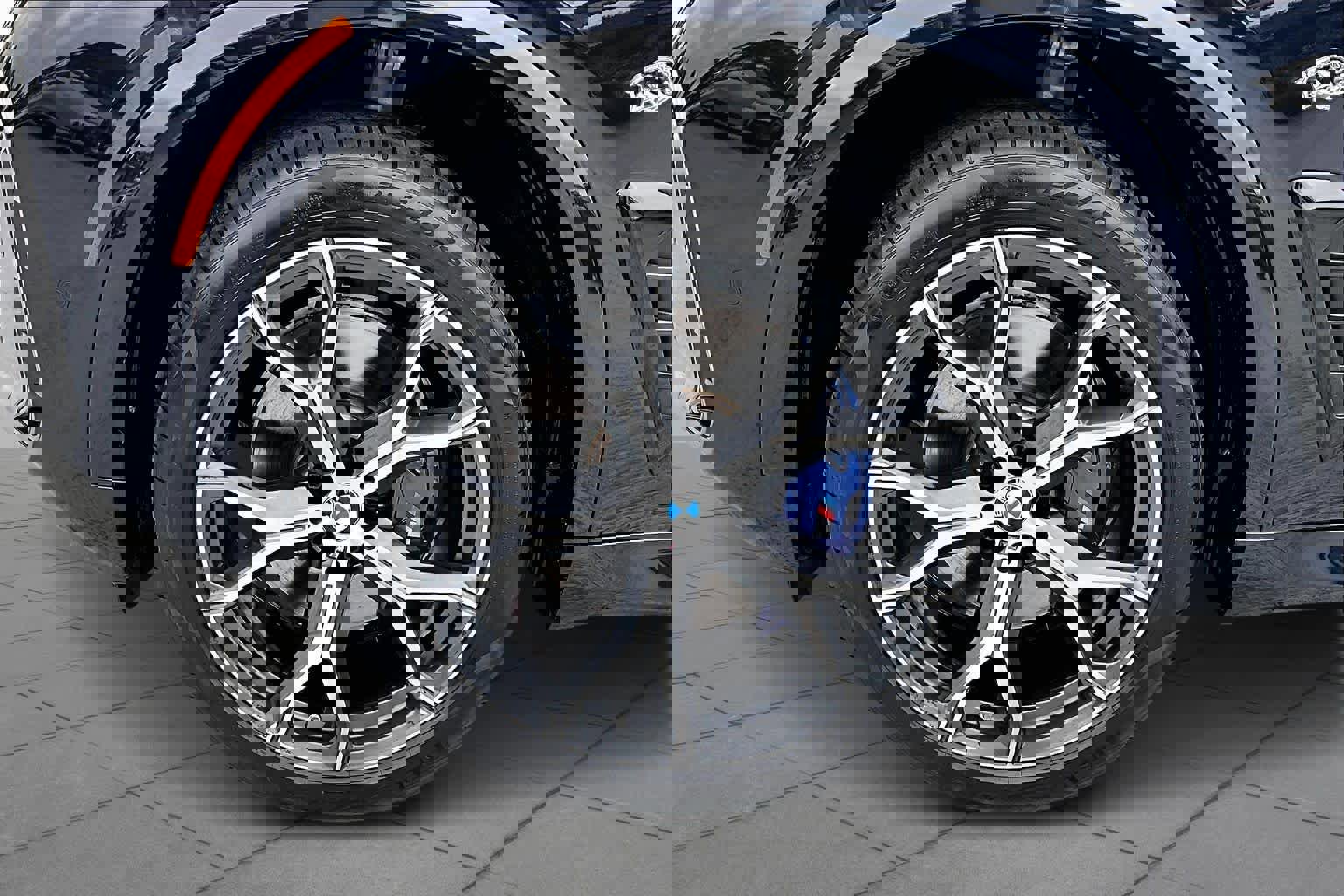 Used 2024 BMW X5 xDrive40i w/ M Sport Package image 10