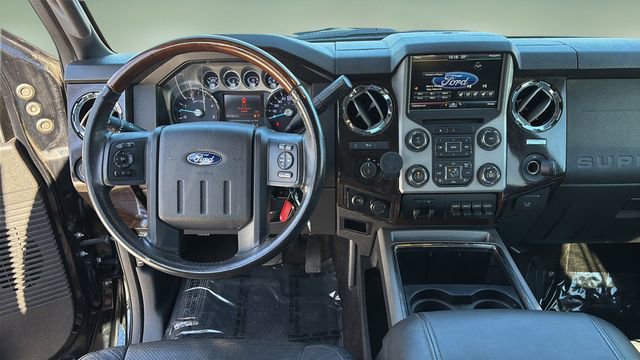 Used 2016 Ford F350 Platinum image 9