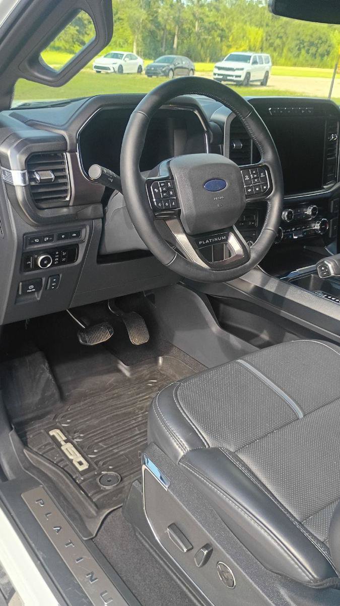 Used 2024 Ford F150 Platinum w/ FX4 Off-Road Package AWD/4WD image 11
