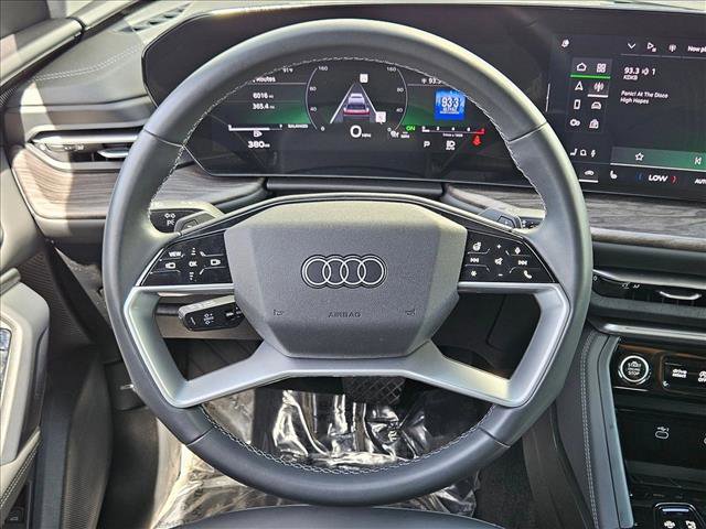 Certified 2025 Audi Q5 Premium w/ Convenience Package AWD/4WD image 11