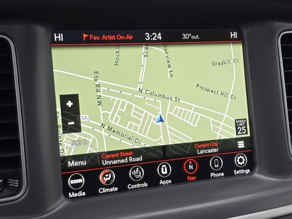 Used 2022 Dodge Charger SXT w/ Navigation & Travel Group image 5