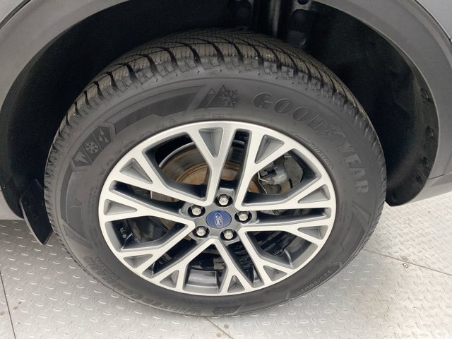 Certified 2021 Ford Escape SEL w/ Equipment Group 302A AWD/4WD image 10