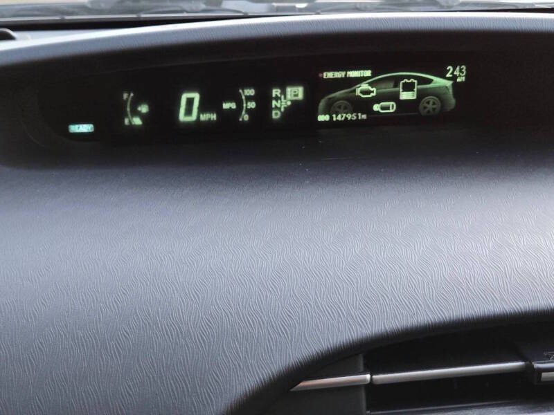 Used 2012 Toyota Prius Four w/ Deluxe Solar Roof Pkg FWD image 23