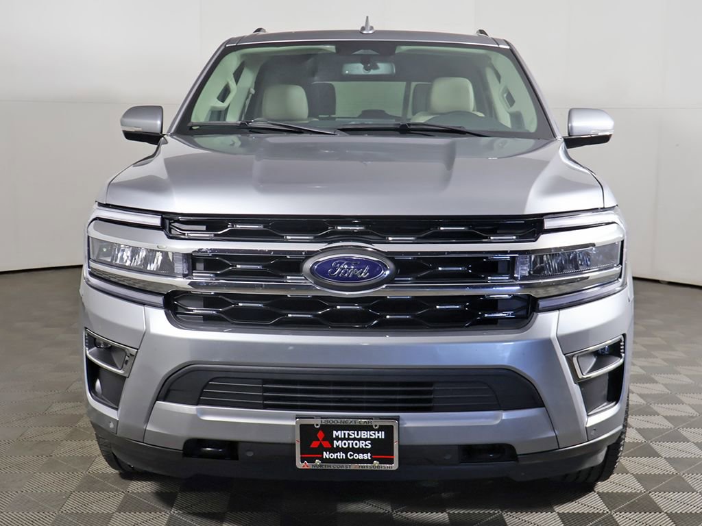 Used 2022 Ford Expedition Limited AWD/4WD image 16