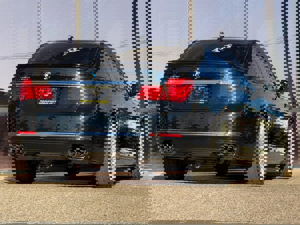 Used 2013 BMW ALPINA B7 image 12