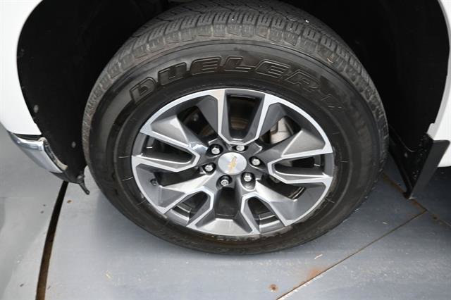 Used 2020 Chevrolet Silverado 1500 LT w/ Texas Edition RWD image 22