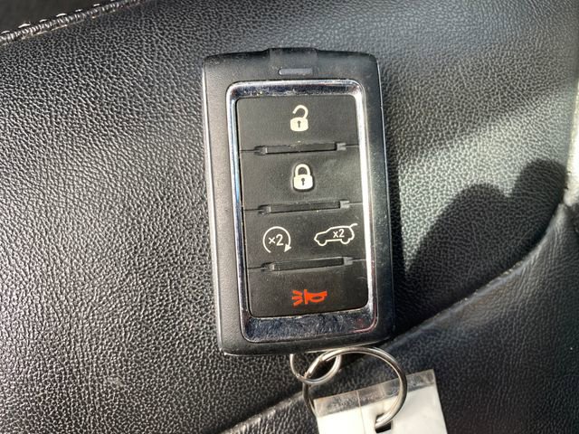 Used 2023 Jeep Grand Cherokee Limited AWD/4WD image 25