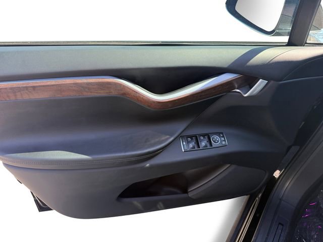 Used 2019 Tesla Model X Long Range image 11