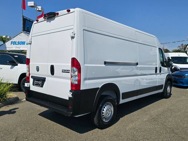 Used 2025 RAM ProMaster 2500 w/ Safety Group FWD image 4