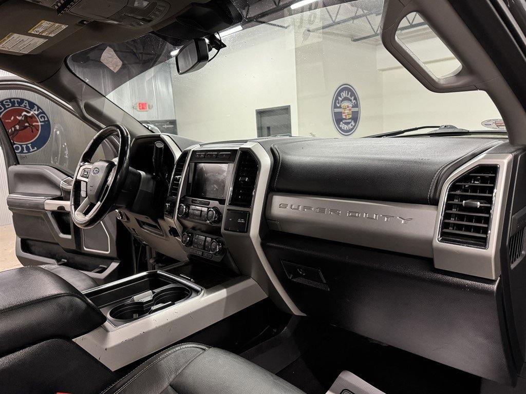 Used 2020 Ford F350 Lariat w/ Lariat Ultimate Package AWD/4WD image 36