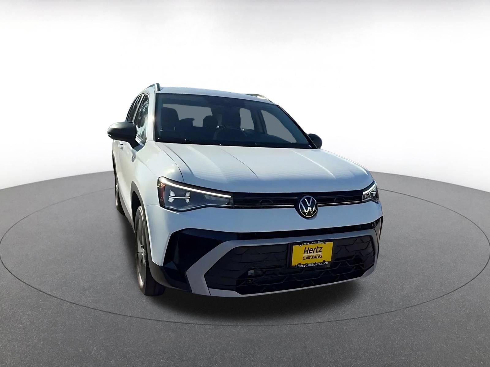 Used 2026 Volkswagen Taos S FWD image 3