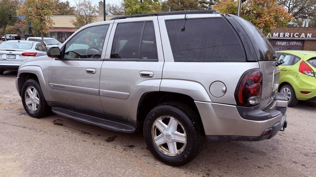 Used 2002 Chevrolet TrailBlazer 4WD image 2