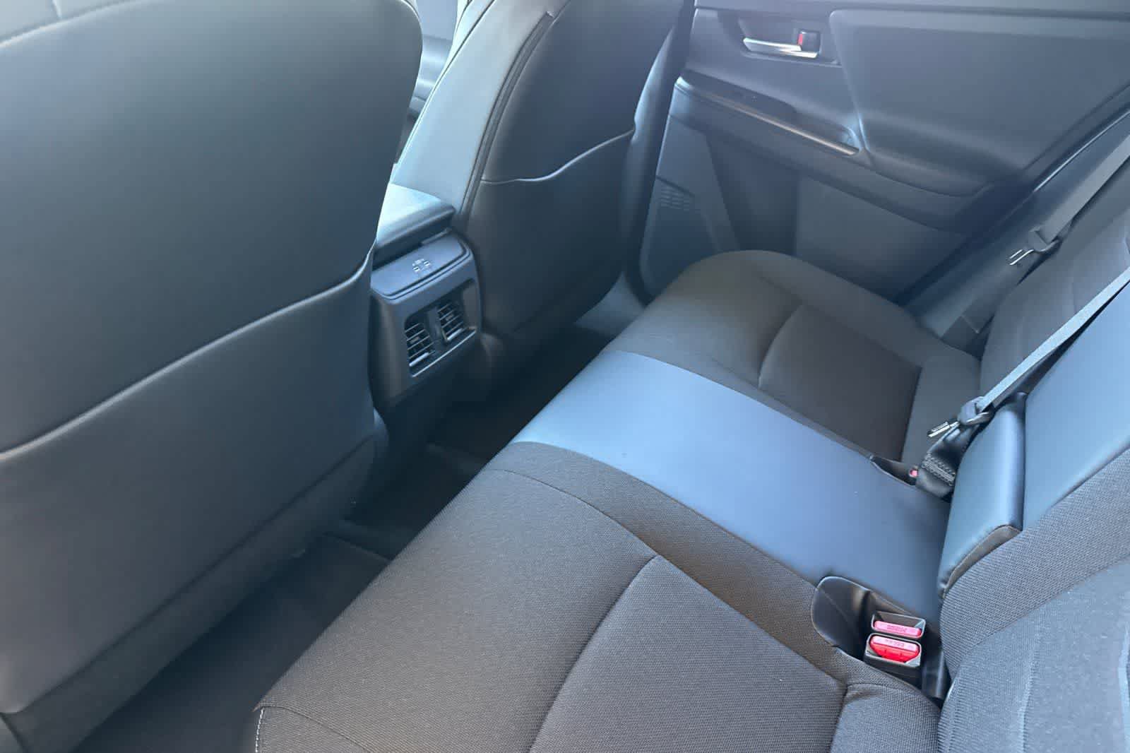 New 2026 Subaru Uncharted Premium FWD image 4