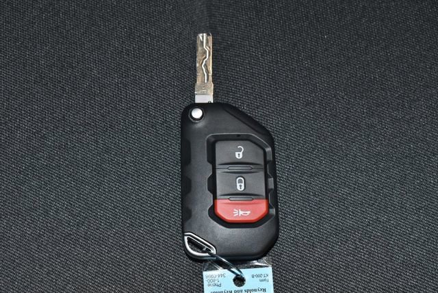 New 2026 Jeep Gladiator Sport image 20