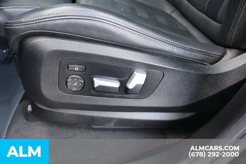 Used 2022 BMW X7 xDrive40i w/ Parking Assistance Package AWD/4WD image 12