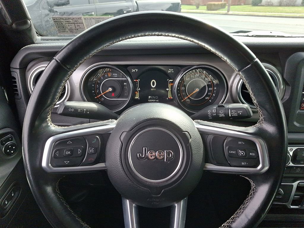 Used 2019 Jeep Wrangler Unlimited Sahara image 19