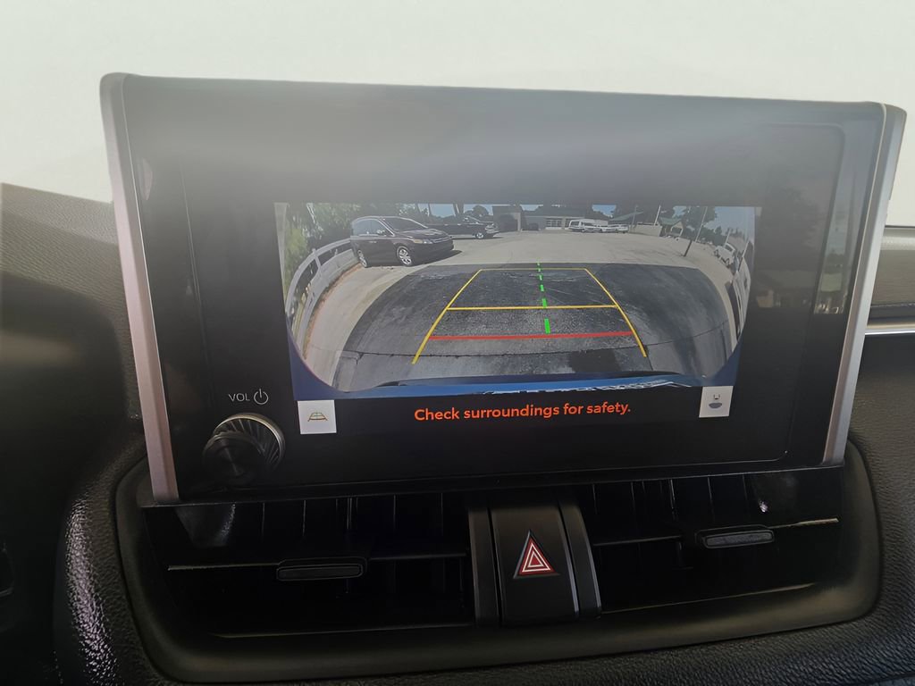 Used 2023 Toyota RAV4 SE w/ Convenience Package AWD/4WD image 16