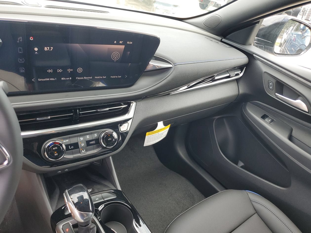 New 2026 Buick Envista Sport Touring w/ Convenience II Package FWD image 26