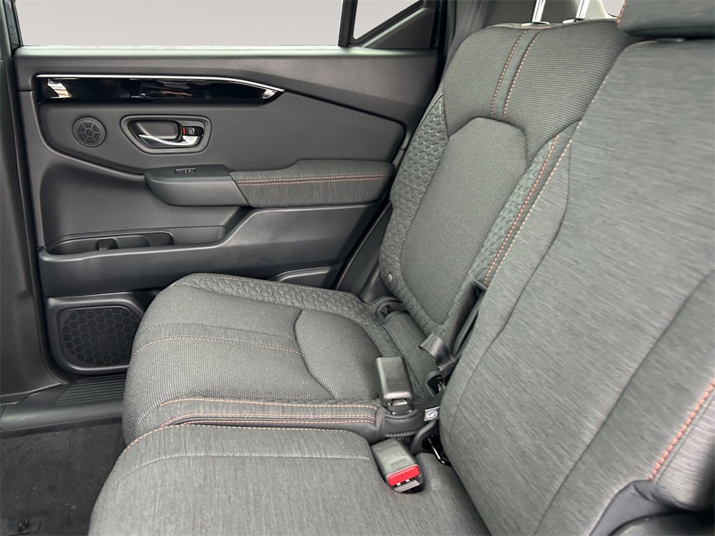 New 2026 Honda Pilot Sport image 15