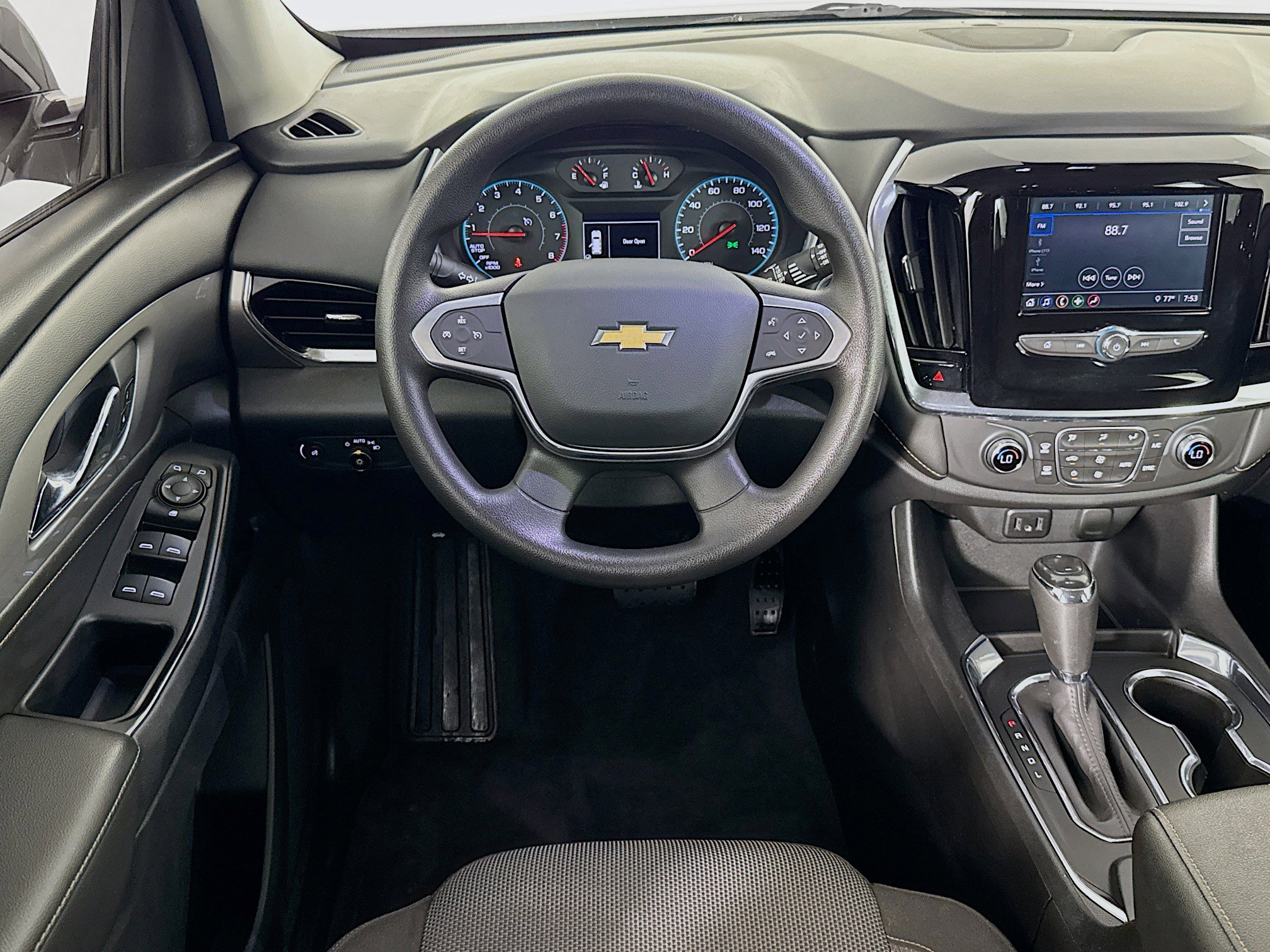 Used 2020 Chevrolet Traverse LS image 16