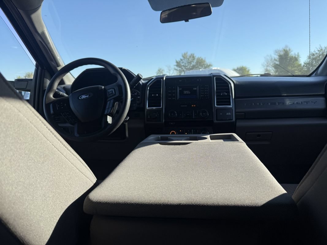 Used 2017 Ford F250 XLT w/ XLT Value Package AWD/4WD image 24