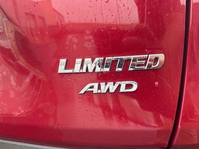 Used 2021 Toyota RAV4 Limited AWD/4WD image 9