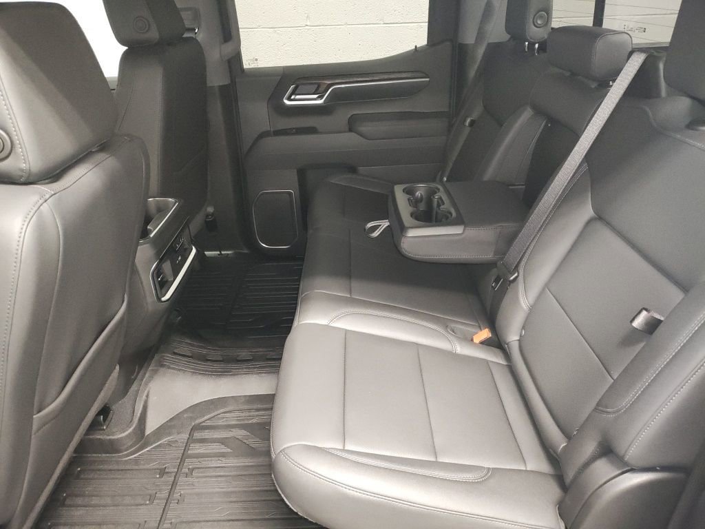 New 2026 GMC Sierra 1500 SLT w/ SLT Premium Plus Package image 27