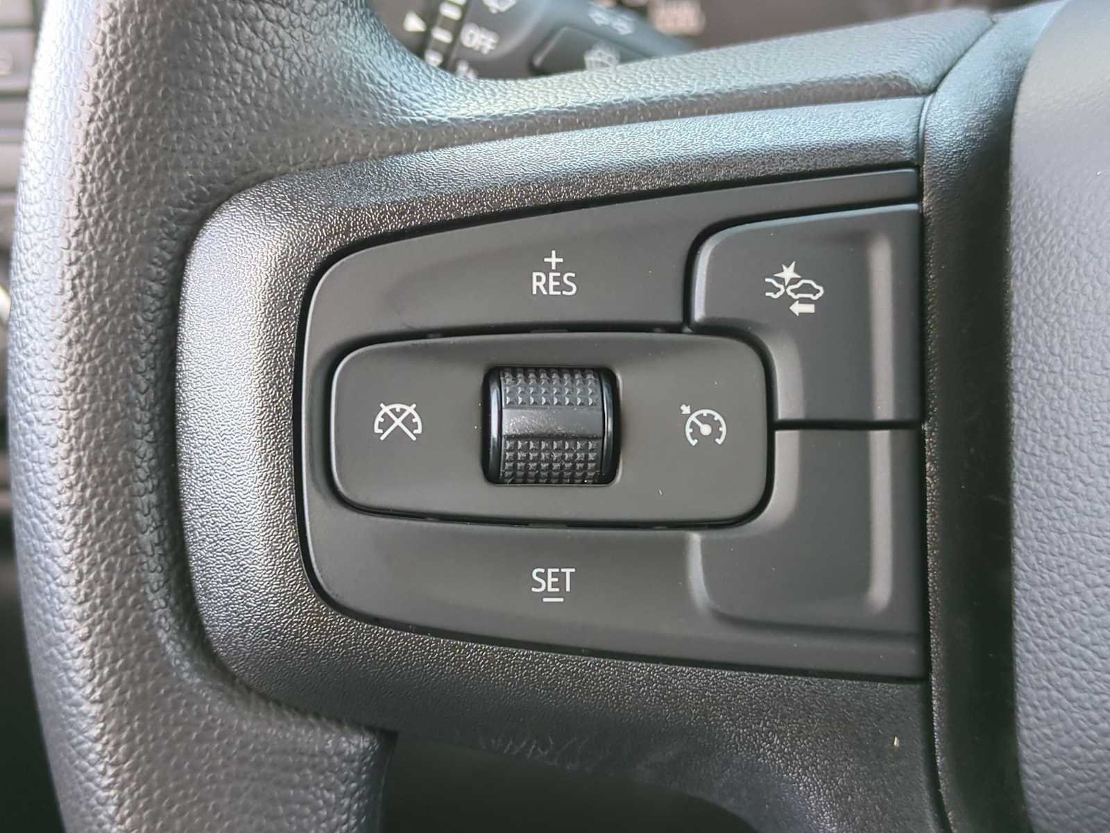 Used 2026 Chevrolet Silverado 1500 Custom AWD/4WD image 15