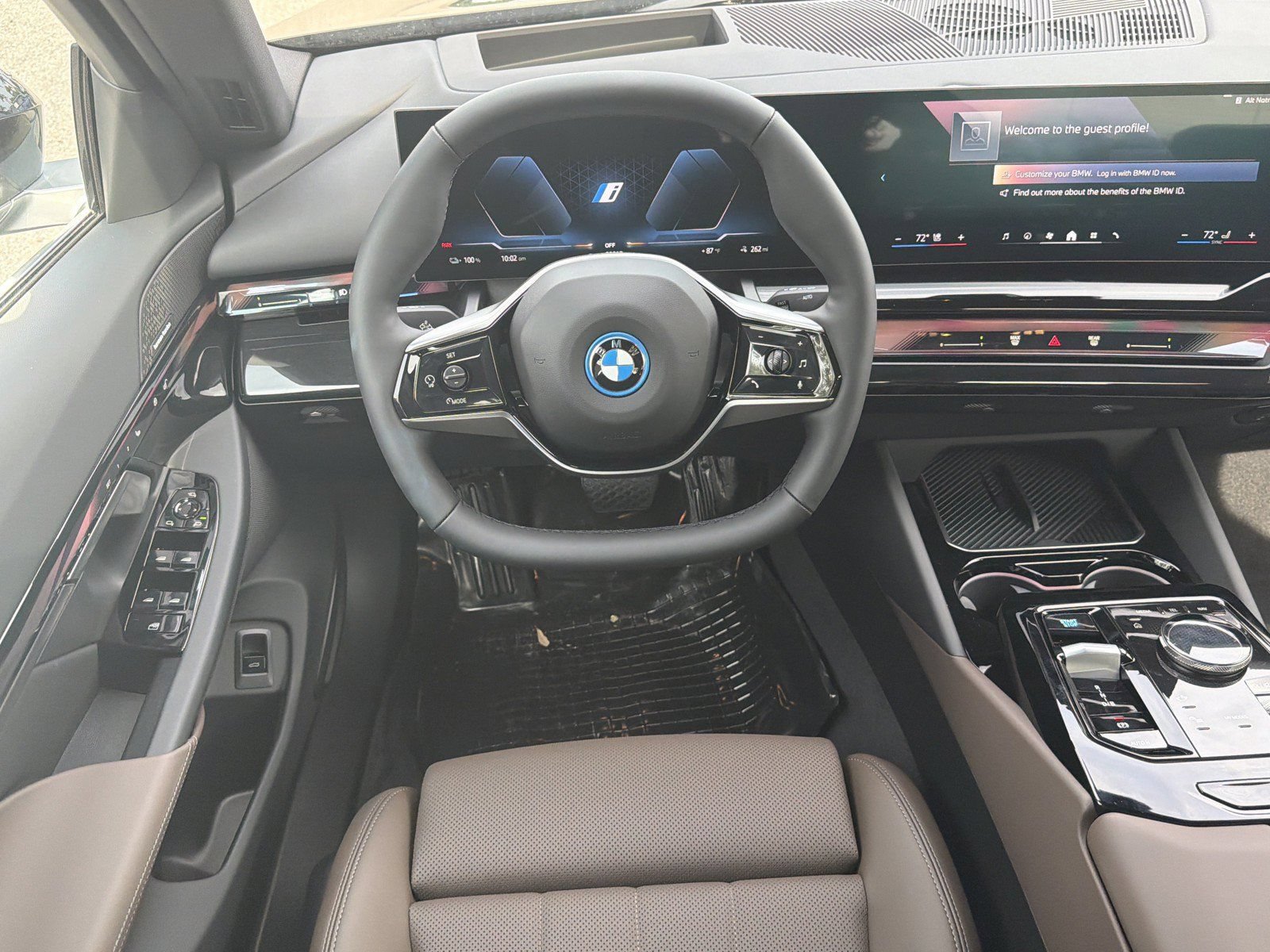 New 2027 BMW i5 eDrive40 w/ Premium Package RWD image 15