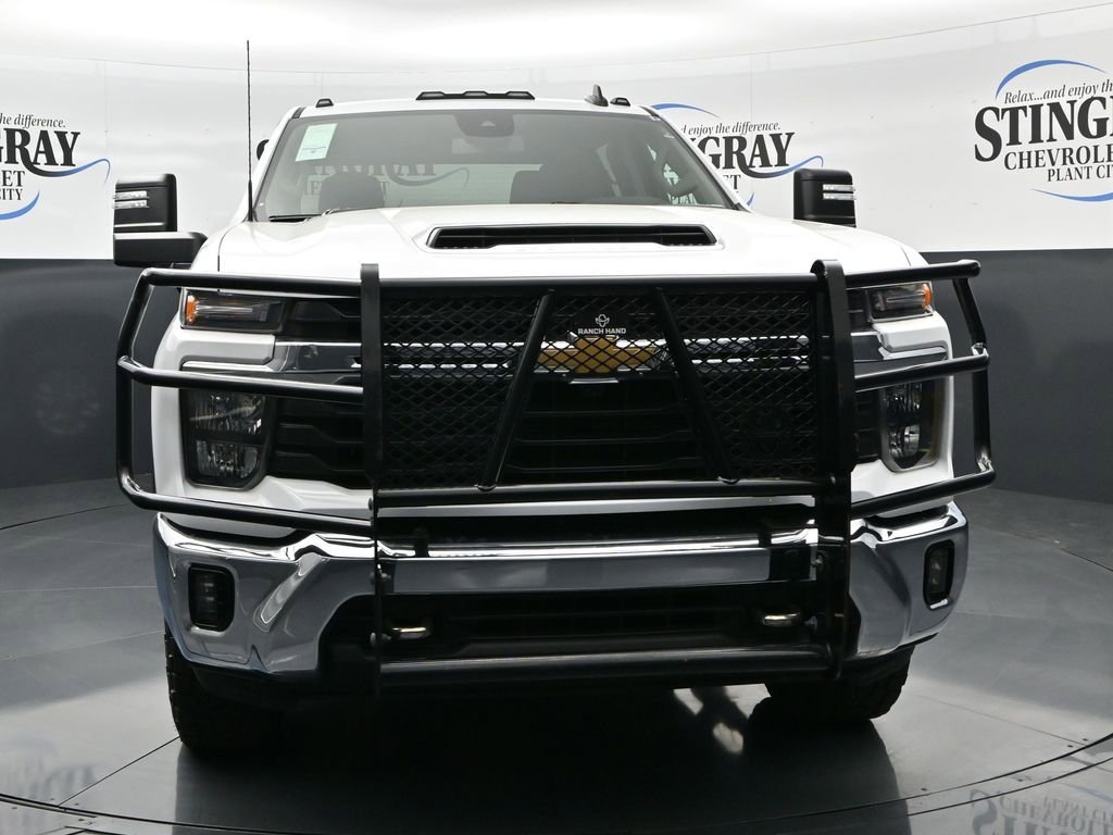 Used 2024 Chevrolet Silverado 2500 LT w/ Texas Edition image 2