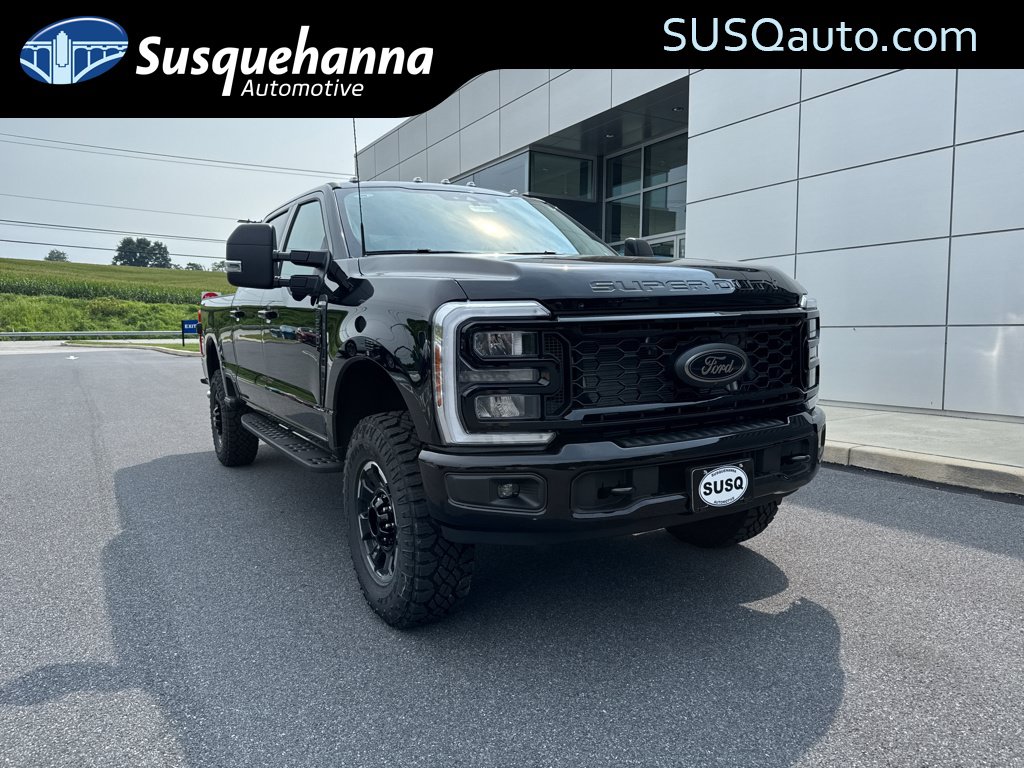 New 2026 Ford F250 XLT w/ XLT Premium Package AWD/4WD image 1