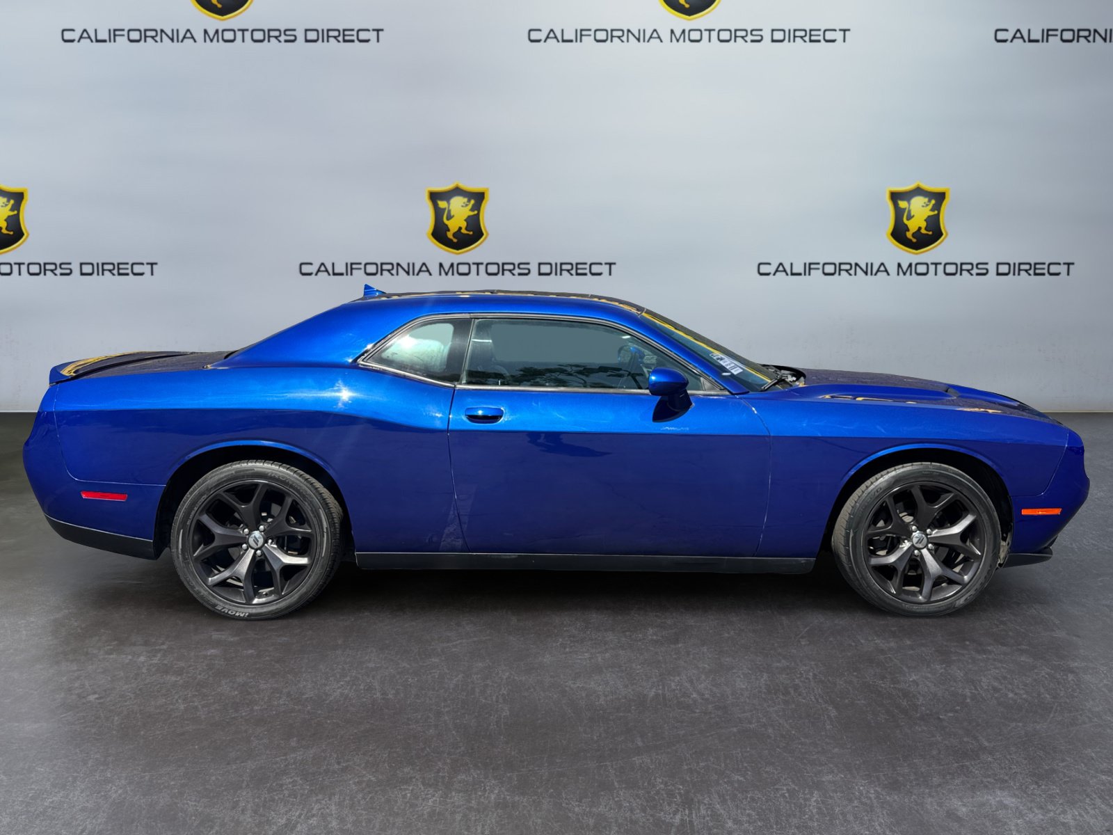 Used 2018 Dodge Challenger SXT Plus RWD image 6