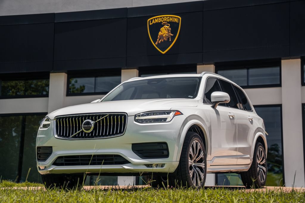 Used 2023 Volvo XC90 B5 Core w/ Protection Package Premier AWD/4WD image 1