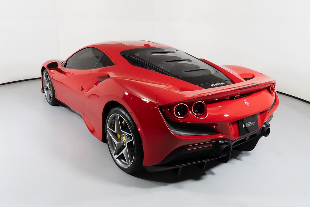 Used 2020 Ferrari F8 Tributo Base image 15