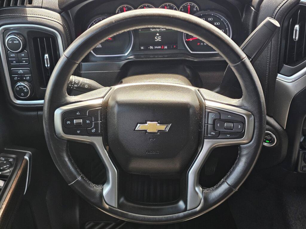 Used 2021 Chevrolet Silverado 1500 LT w/ Z71 Off-Road Package AWD/4WD image 19