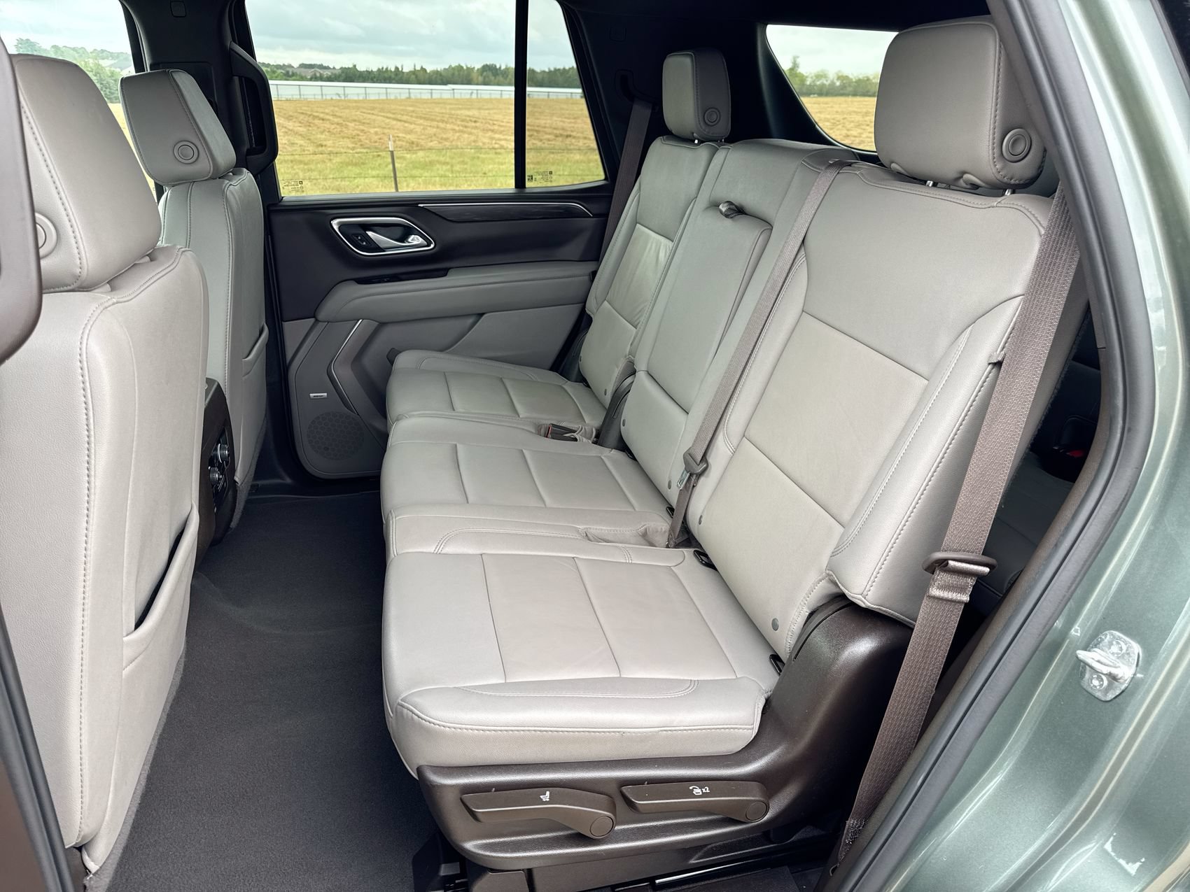 Used 2024 Chevrolet Tahoe LT RWD image 22