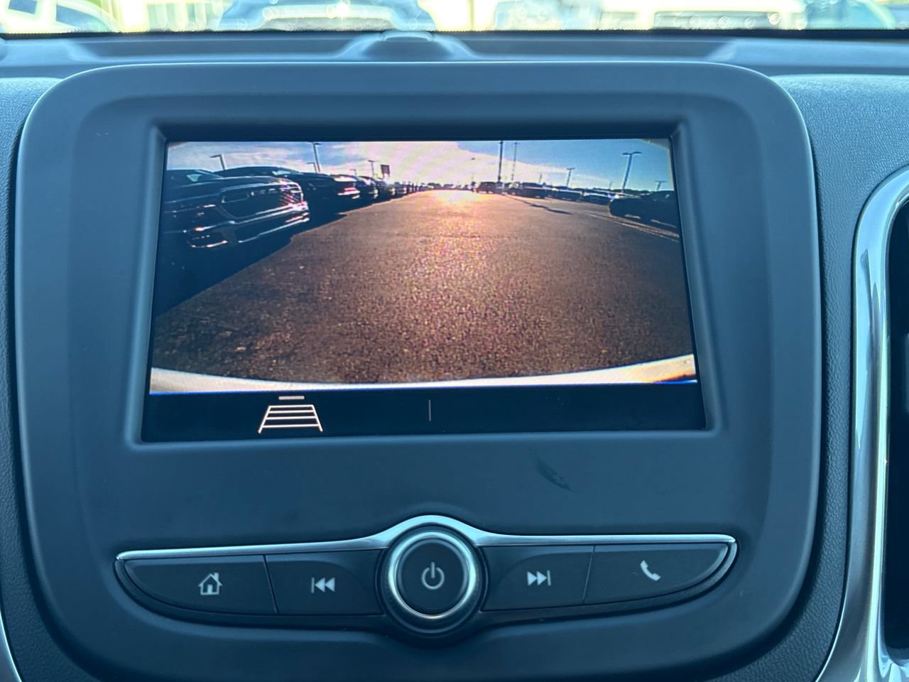 Used 2020 Chevrolet Equinox LT AWD/4WD image 18