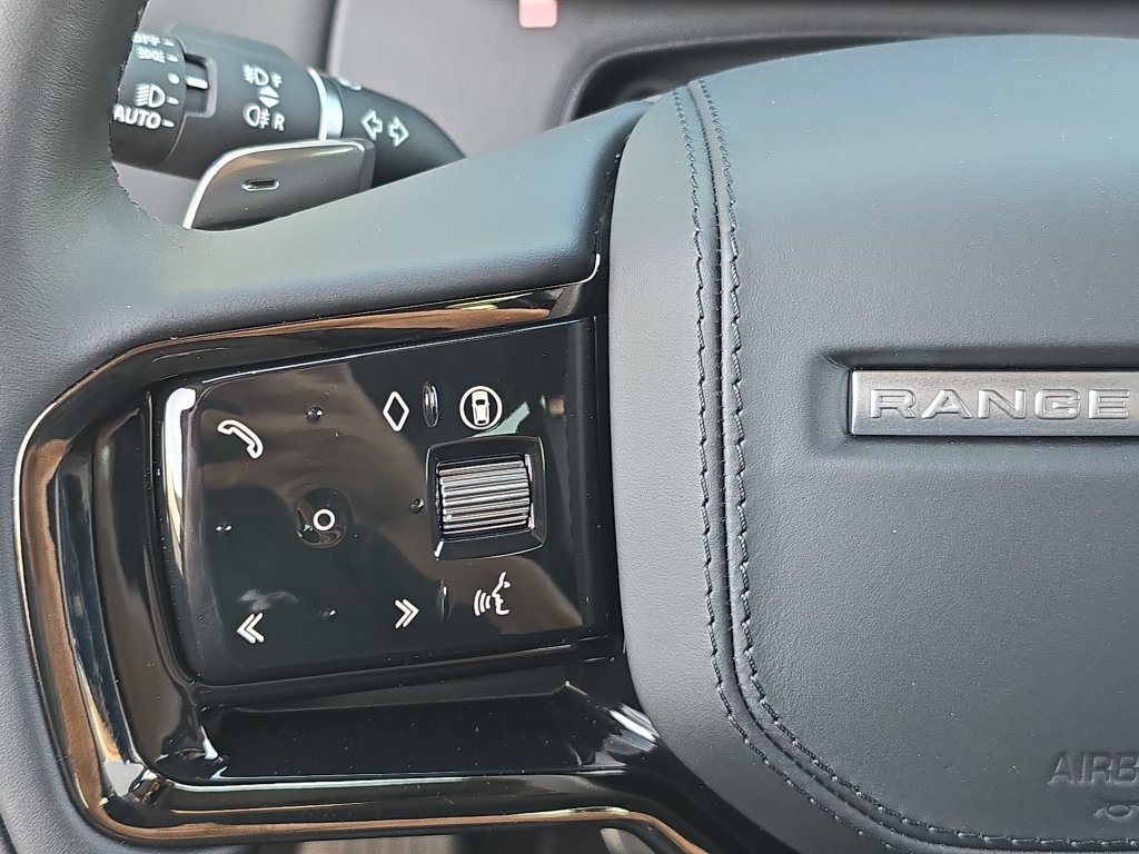 New 2026 Land Rover Range Rover Sport Dynamic SE AWD/4WD image 19