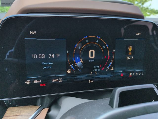 New 2026 Chevrolet Tahoe High Country AWD/4WD image 13