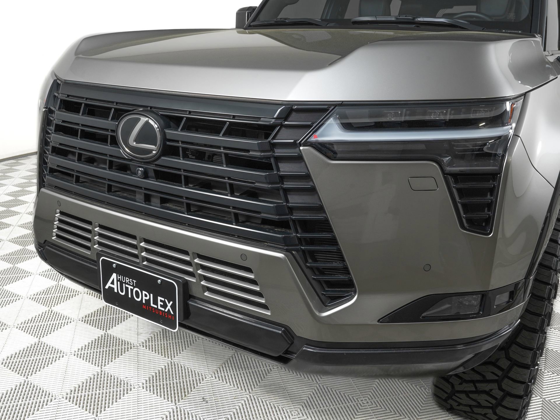 Used 2026 Lexus GX 550 w/ Accessory Package (2T) image 34